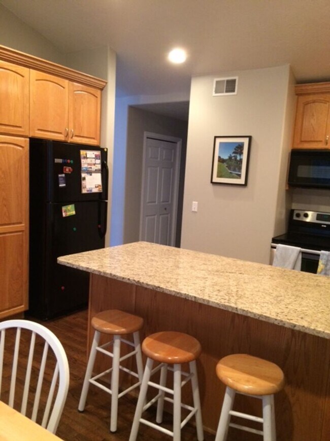Foto del edificio - Canterwood Condo Unit 16