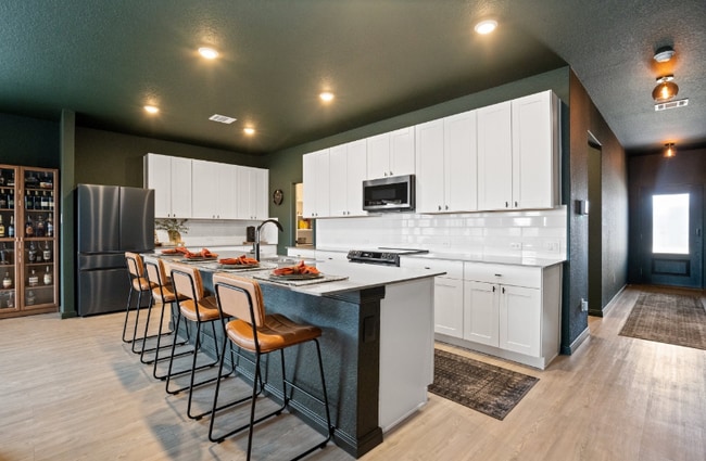 Building Photo - 808 Riviera Ct