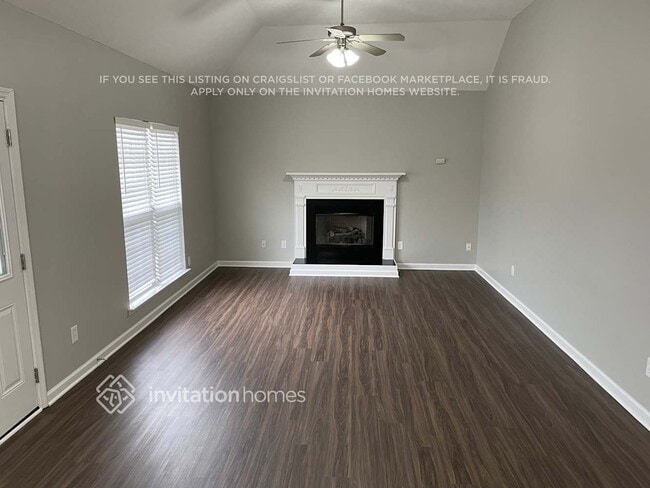 Building Photo - 6996 Calderwood Dr