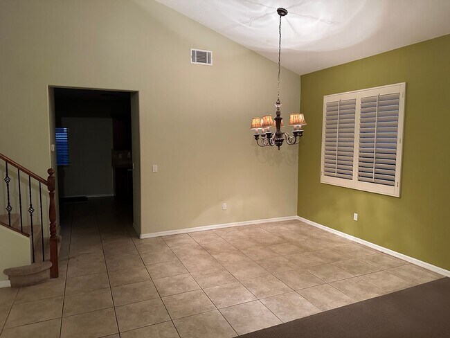 Foto del edificio - Summerlin~4 Bedroom~Private Pool~All Appli...