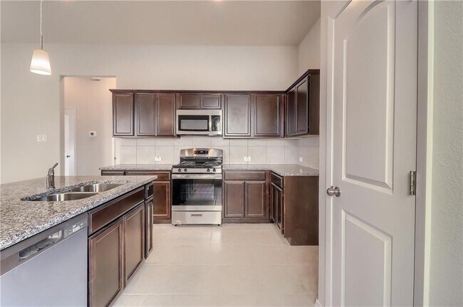 Foto del edificio - 11408 Milano Dr