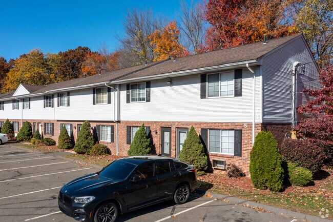 Building Photo - Perkins Hill Condiminiums