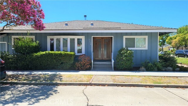 Foto principal - 1150 E 36th St