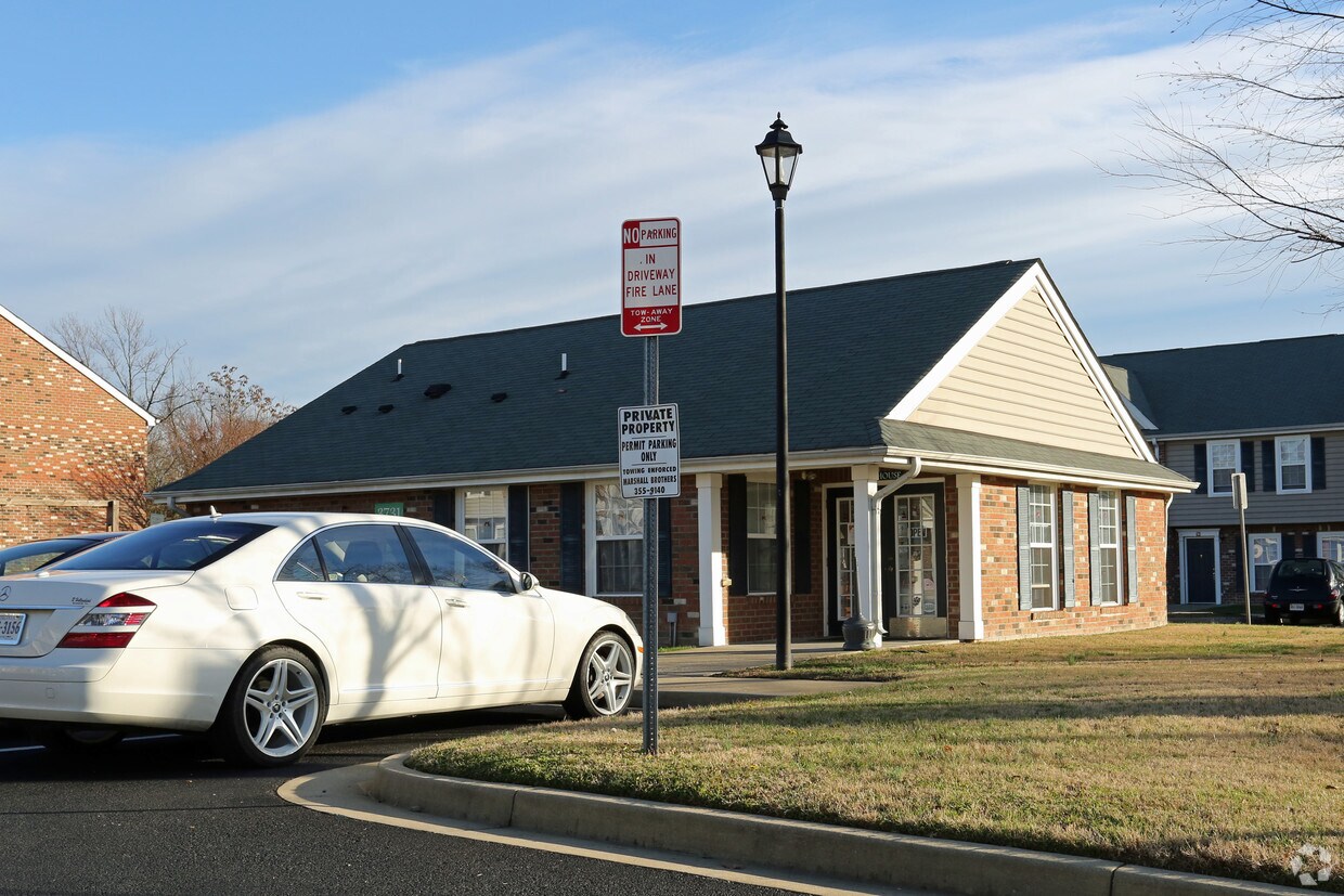 Fieldcrest Apartments Apartments in Richmond, VA