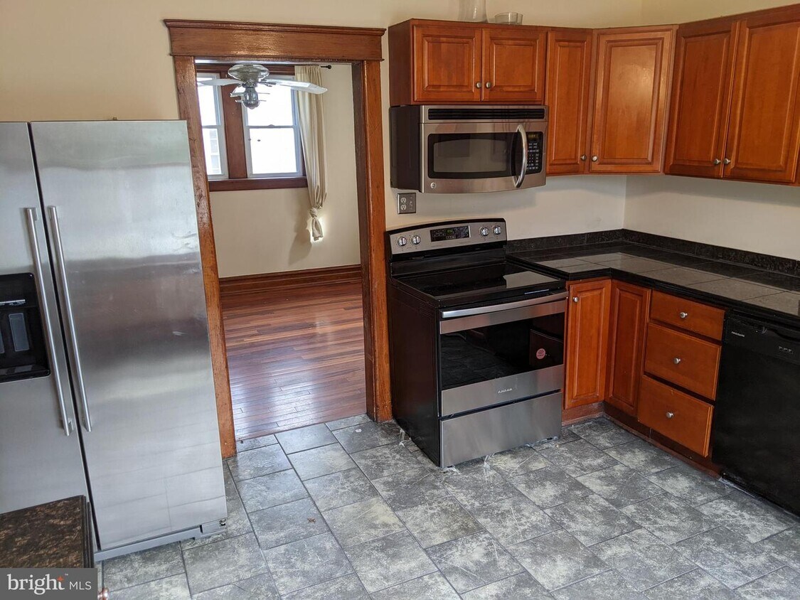 Foto principal - 49 Locust Grove Rd