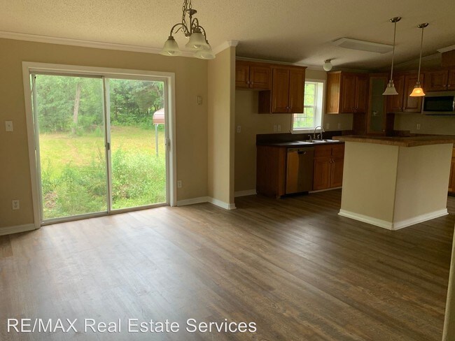 Foto del edificio - 4 br, 3 bath House - 5445 Chuck A