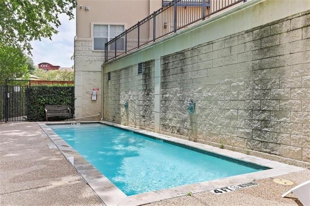 Foto del edificio - 3102 Kings Rd