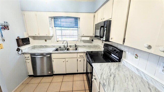 Foto del edificio - 5417 Duncanwood Dr