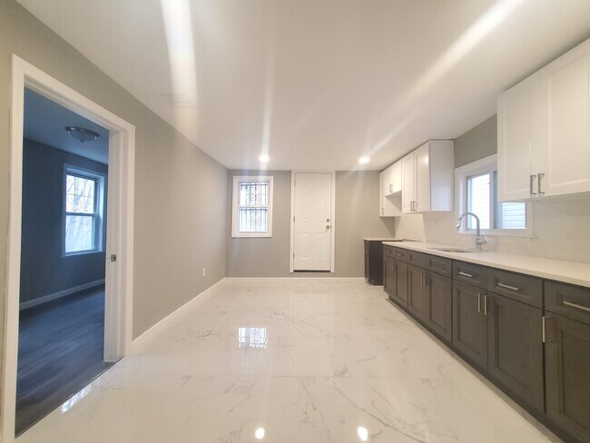 Foto del edificio - 108 S 6th St