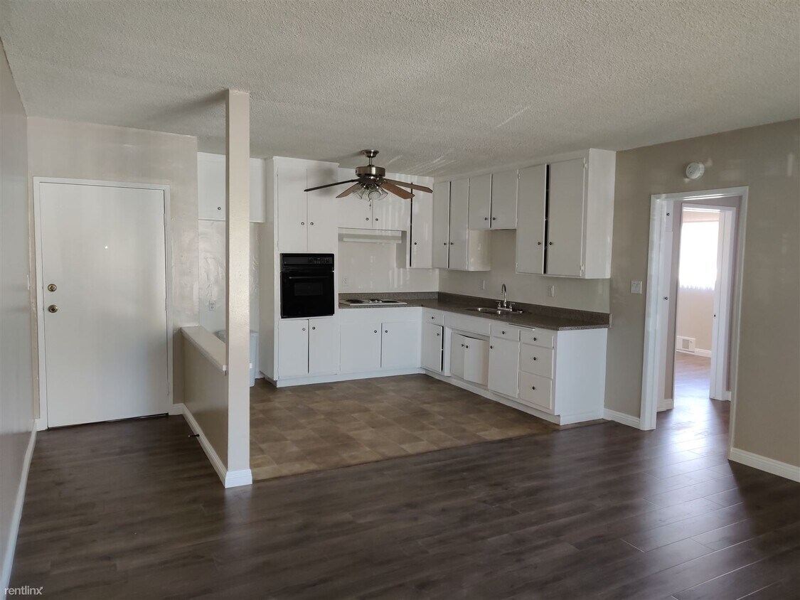 2 br, 1 bath 9319 Washburn Rd 17 Apartment for Rent in Downey, CA