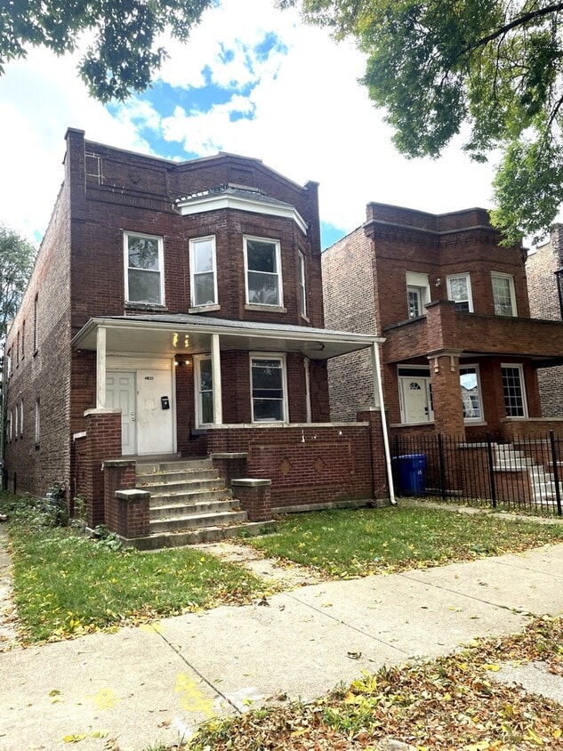 Building Photo - 4833 W Washington Blvd