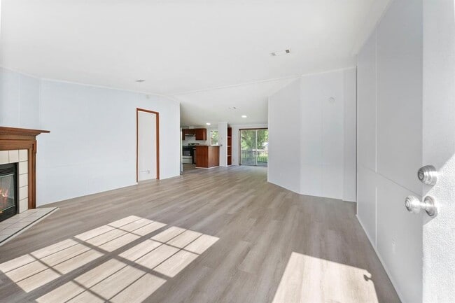 Building Photo - 31206 W Timberloch Trail