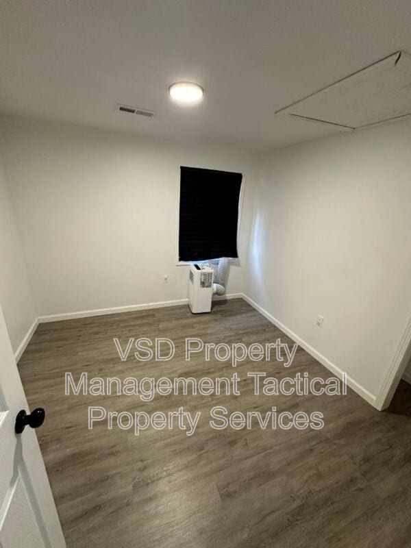 Foto del edificio - 130 Traymore Blvd