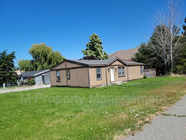 Building Photo - 14901 Voss Pl