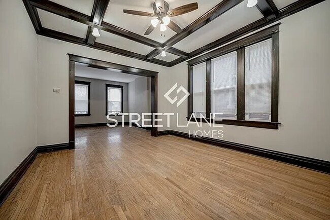 Foto del edificio - 3631#B South Spring Avenue, 63116; #702517...