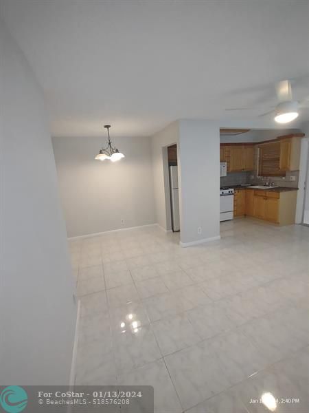 Foto del edificio - 3216 NE 13th St