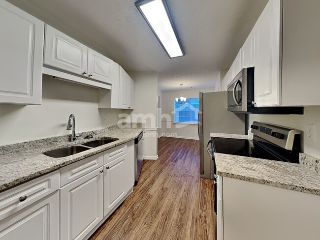 Foto del edificio - 755 Allen's Landing Dr SE