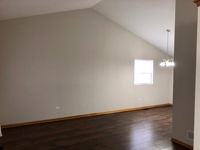 Building Photo - 17201 Loomis Ave
