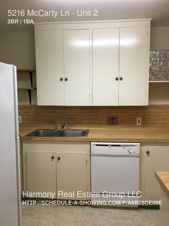 Building Photo - 5216 McCarty Ln