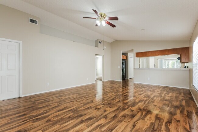 Foto del edificio - 8703 Morrison Oaks Ct