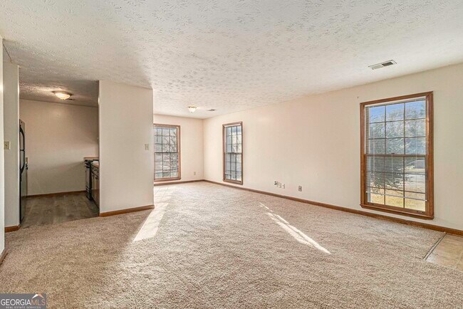 Foto del edificio - 1609 Riverside Trail NE