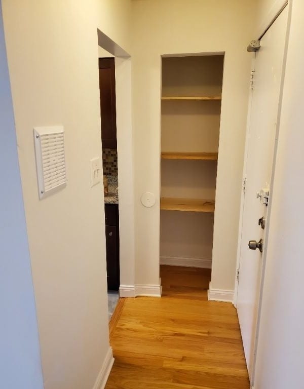 Building Photo - 3710 N Pine Grove Ave