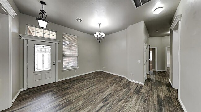 Foto del edificio - 11733 Cherry Point Ln