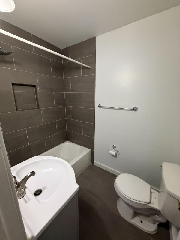 Photo - 568 Wilson Bridge Dr Apartment