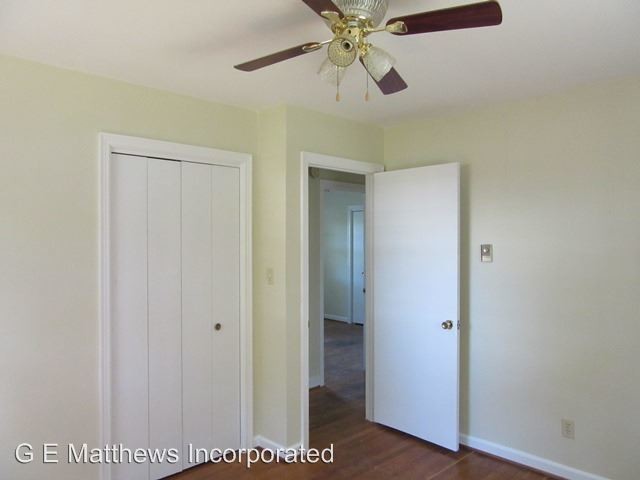 Building Photo - 3 br, 1.5 bath House - 24115 River Road