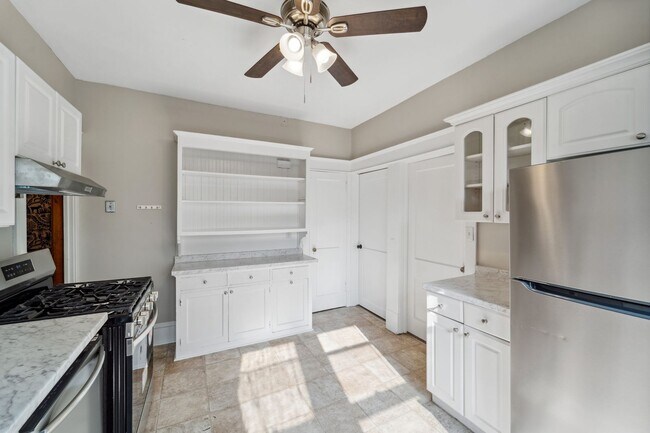 Foto del edificio - 1223 Dayton Ave