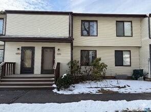 Building Photo - 155 Cottonwood Rd