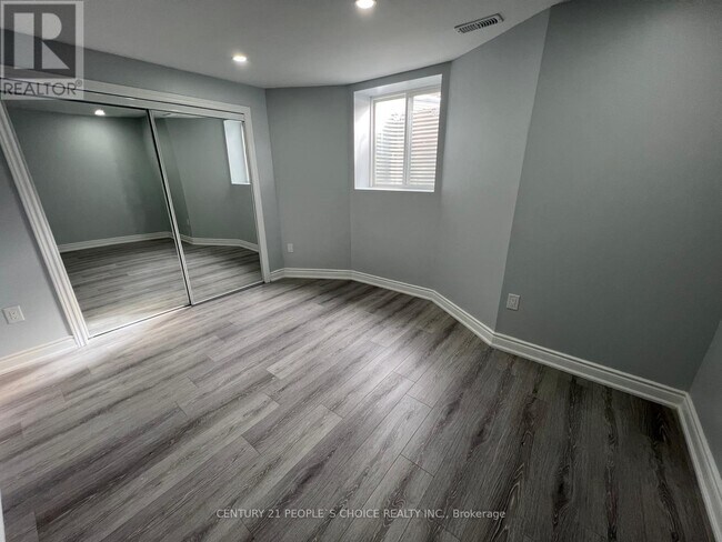 Photo du bâtiment - 11 Daleridge Crescent