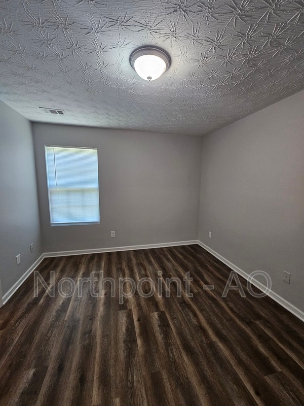 Building Photo - 2730 Marlin Dr
