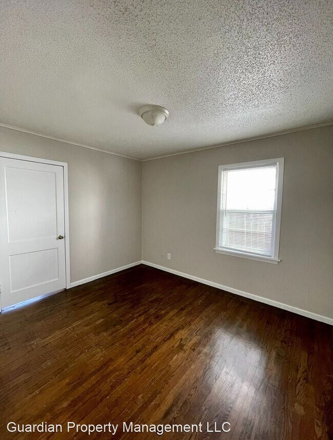 Building Photo - 3 br, 1.5 bath House - 5802 E Skinner