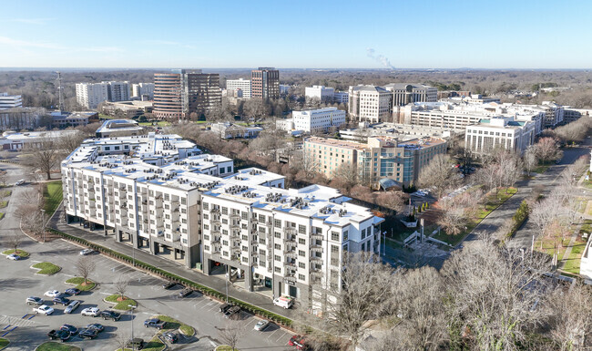 Building Photo - Hazel Southpark