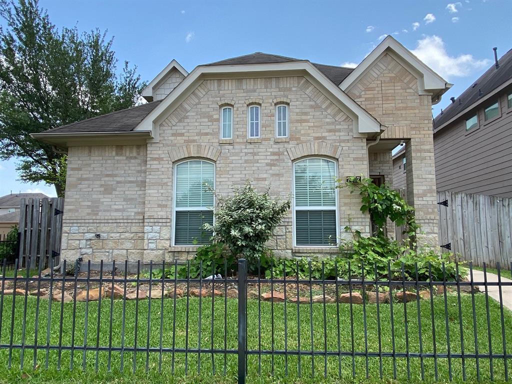 Primary Photo - 7407 Golden Star Dr