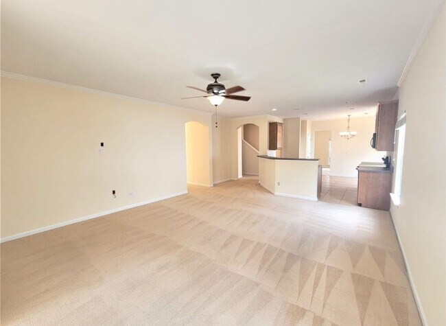 Building Photo - 506 Blue Sage Pl