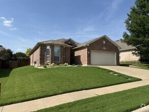 Building Photo - 4829 Heber Springs Trail