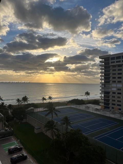 Foto del edificio - 5200 N Ocean Blvd