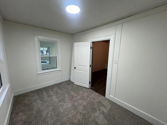 Foto del edificio - 2202 Hamilton Ave