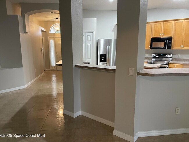 Foto del edificio - 1044 Sedgewood Cir