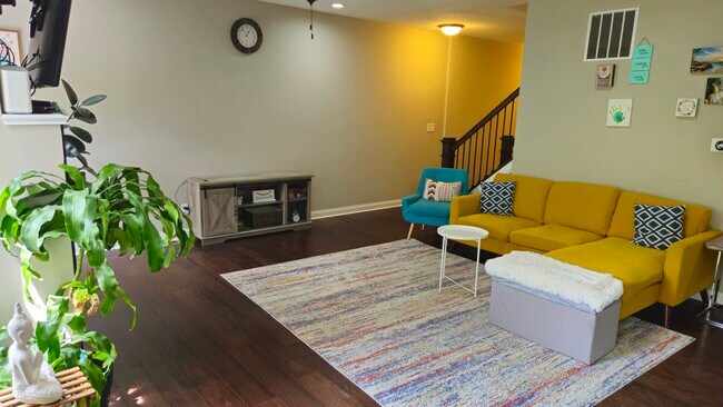 Foto del edificio - 9737 Thorne Clf Wy