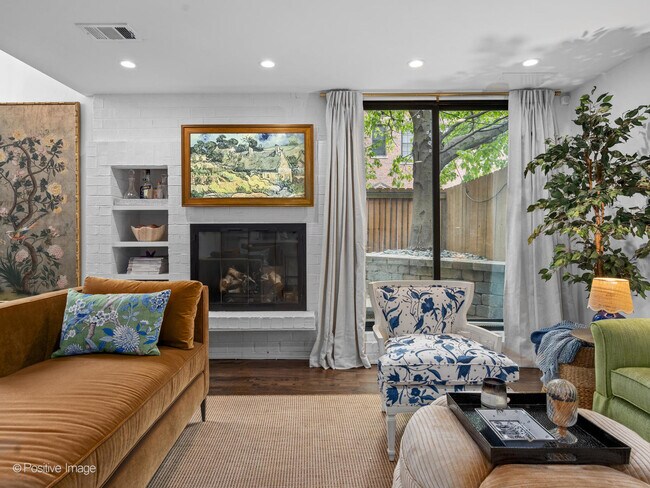 Foto del edificio - 1748 N Crilly Ct