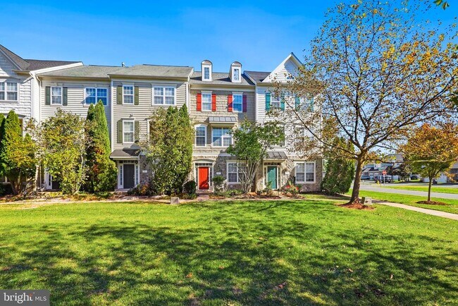 Foto del edificio - 743 Collington Ct