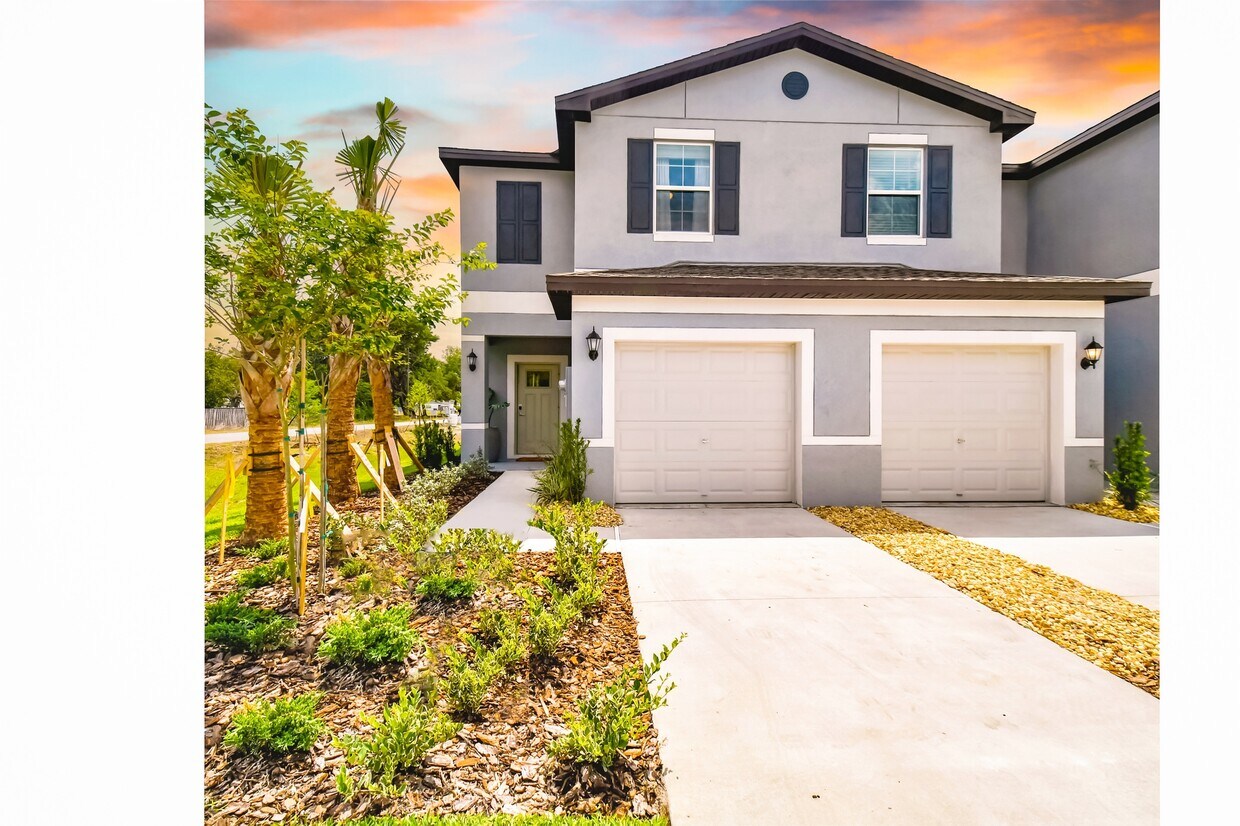 Outpost Springs North Apartments in Zephyrhills, FL