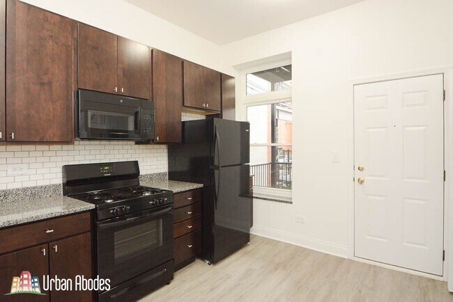 Foto del edificio - 3512 N Halsted St