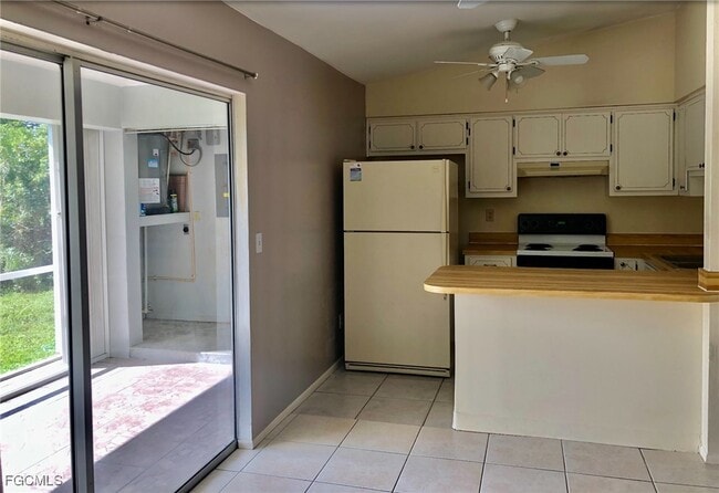 Foto del edificio - 3306 SW 7th Pl