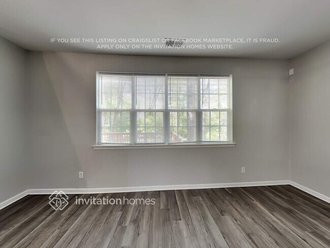 Foto del edificio - 17220 Cambridge Woods Ct