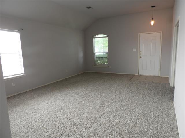 Foto del edificio - 9132 Harrisburg Ln