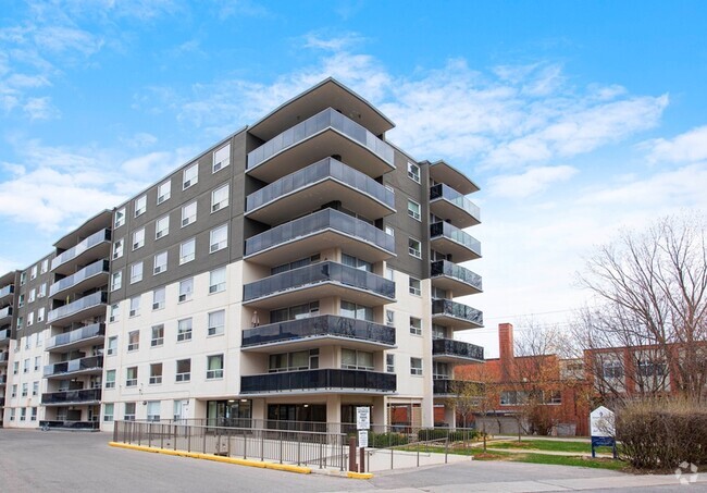 Building Photo - Forestview Apartments